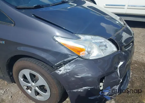 2014 Toyota Prius Four z USA, uszkodzony, nr VIN JTDKN3DU9E1773737